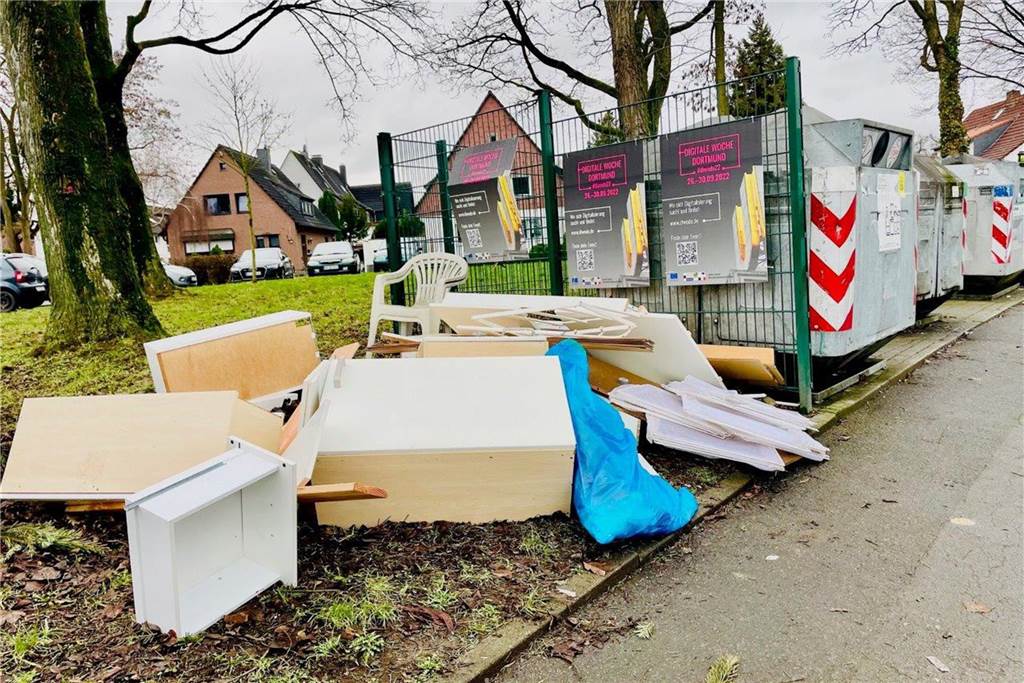 Kostenlose Sperrmüll-Sammlung in Hörde: Das ist zu beachten Sperrmüll in Dortmund-Aplerbeck