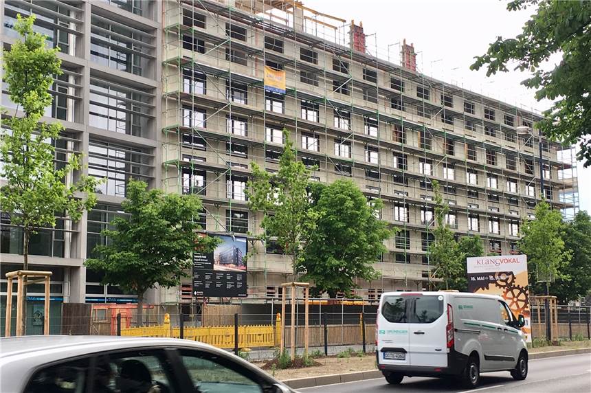 So werden die Zimmer im neuen Leonardo-Hotel am Burgwall aussehen In Bau ist derzeit das Hotel Leonardo am Burgwall - eines von zahlreichen Hotelprojekten in Dortmund.