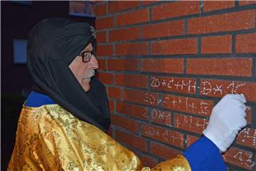 In Capelle verkleiden sich gestandene Männer jedes Jahr als Sternsinger und ziehen von Haus zu Haus.