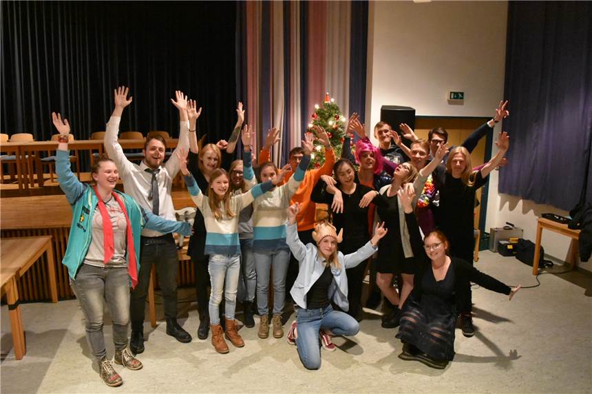 Deutsche Geschichte, Träume und die menschliche Psyche im Lüner Theater In „Clara“ zeichnet das Freie Theater Team Lünen die Geschichte einer jungen Frau zu Zeiten des 1. Weltkriegs nach.