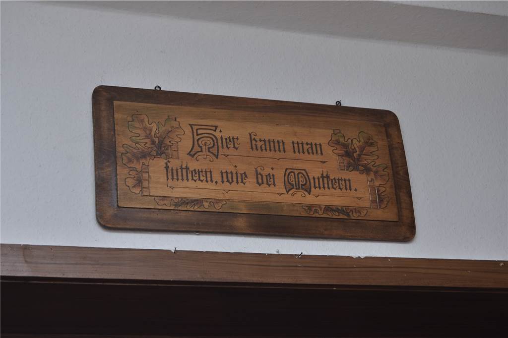 „Futtern wie bei Muttern“: Grundsolide Küche in der Olfener Rauschenburg In dem Restaurant Rauschenburg ist das Motto: futtern wie bei Muttern.