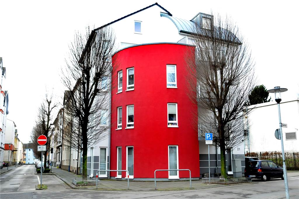 Seine Häuser prägen das Stadtbild: Architekt Herbert Radix (70) gestorben In dem von ihm gestalteten markanten Eckhaus an der Kant-/Friedensstraße richtete Herbert Radix sein Architekturbüro ein.
