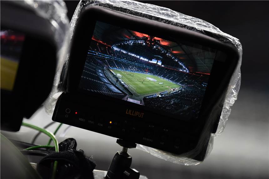 BVB-Ansetzungen bis Ende März: Sky schaut fast komplett in die Röhre In den ersten Wochen der Rückrunde werden viele BVB-Spiele vom Streamingdienst DAZN übertragen.