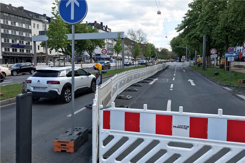 Nach langer Pause: Am Ostwall in Dortmund rollen wieder die Bagger In den kommenden Tagen soll wieder Fortschritt auf der Großbaustelle am Ostwall erkennbar sein.