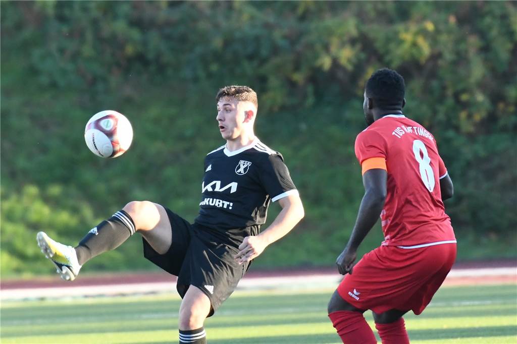 In der Bezirksliga kam die SG Castrop nach einem 0:2 gegen Schlusslicht TuS Hattingen zu einem 2:2.