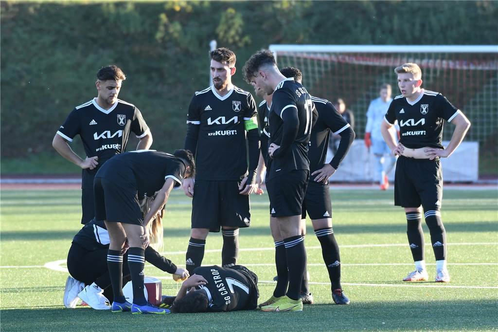 In der Bezirksliga kam die SG Castrop nach einem 0:2 gegen Schlusslicht TuS Hattingen zu einem 2:2.