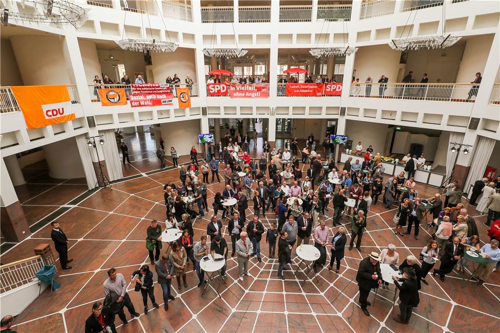 Fragen und Antworten – was man zur Europawahl in Dortmund wissen muss In der Bürgerhalle des Rathauses findet am Sonntagabend ein Europäisches Kulturfest statt.