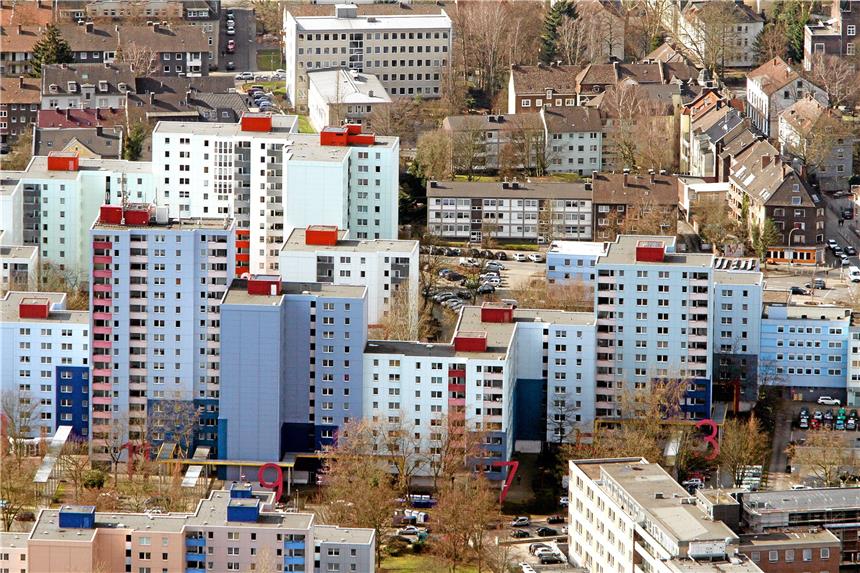 LEG erneuert Brandschutz am Clarenberg In der Clarenberg-Siedlung lässt die LEG alle 934 Wohnungen sanieren.
