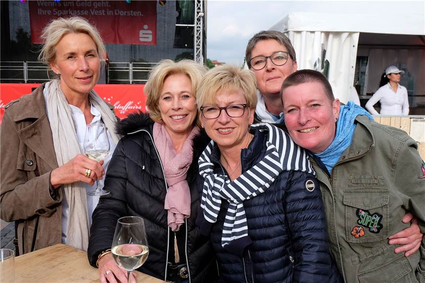 Was Sie am Wochenende in Dorsten wissen müssen: Sommerwetter und Altstadtfest In der Dorstener Altstadt wird das ganze Wochenende gefeiert.