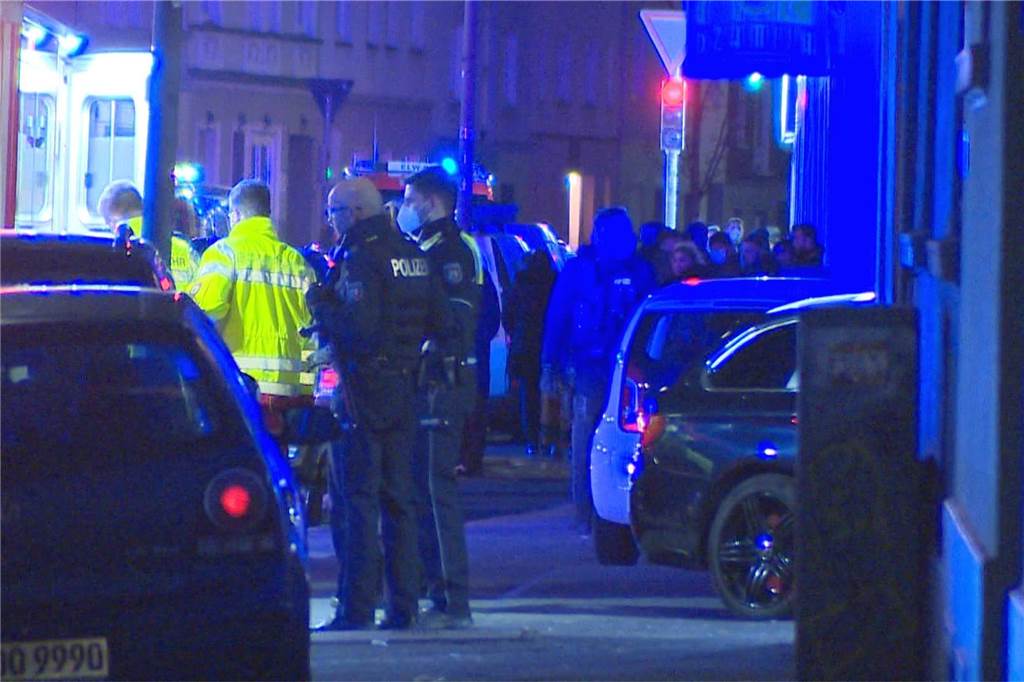Sozialarbeiter über Gewalt in der Nordstadt: „Eine kollektive Traumakiste“ In der Dortmunder Nordstadt kam es zuletzt immer wieder zu schweren Gewalttaten. Die Polizei hat ihre Kontrollen erheblich verstärkt.