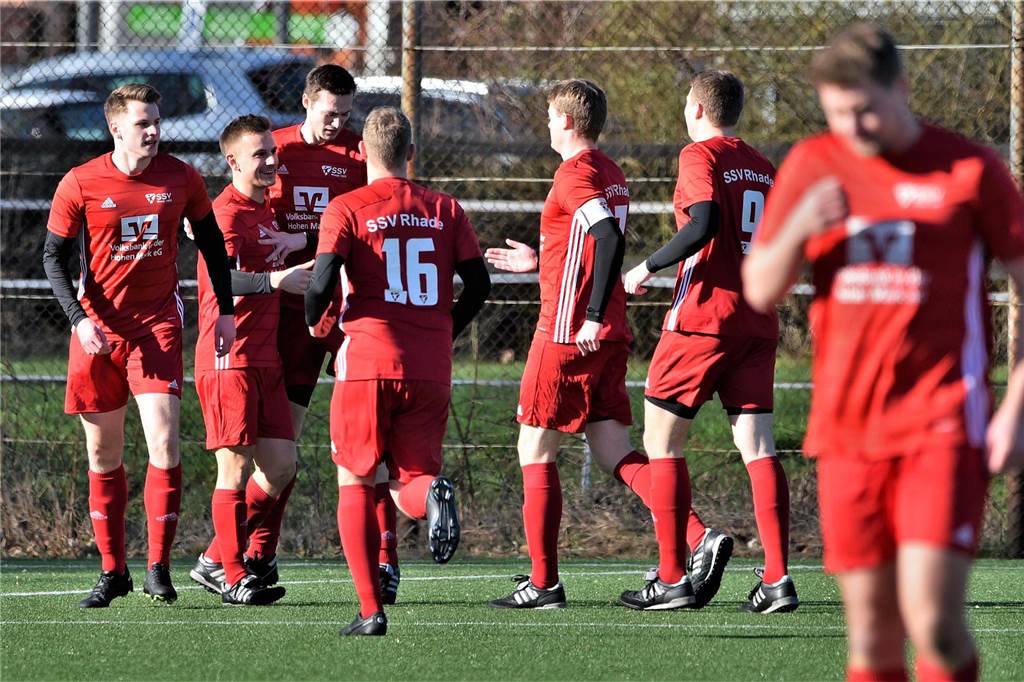 SV Lembeck und TSV Raesfeld geben sich keine Blöße: Aber im Keller wird es immer enger Torjubel des SSV Rhade