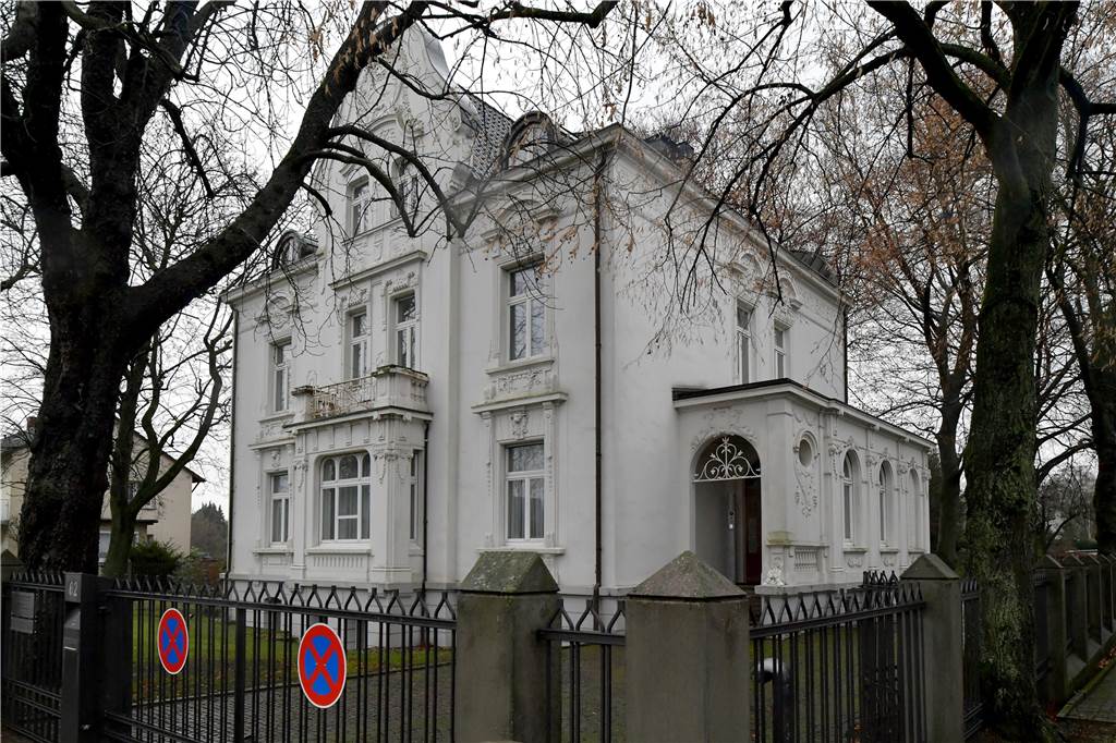 Pionierin der Dialyse in Lünen: Dr. Siegrid Mehnert-Aner geht in Rente In der ehemaligen Villa Bäumer an der Cappenberger Straße 62 befand sich die erste Dialysepraxis in Lünen.