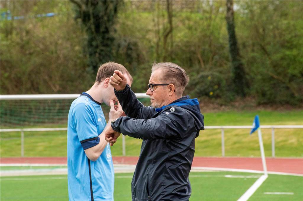In der ersten Minute ging der TuS Sythen II in Führung, danach traf aber nur noch der SV Lippramsdorf II: 6:1 für den LSV hieß es am Ende im Derby in der Kreisliga C2.
