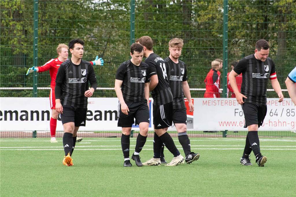 In der ersten Minute ging der TuS Sythen II in Führung, danach traf aber nur noch der SV Lippramsdorf II: 6:1 für den LSV hieß es am Ende im Derby in der Kreisliga C2.