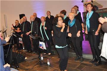 In der evangelischen Kirche am Markt ist der Selmer Gospel-Chor Joy4Life am Sonntag aufgetreten - und hat so die Arbeit der Hospizgruppe Selm-Olfen-Nordkirchen unterstützt.