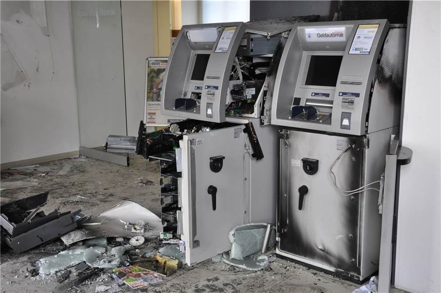 Ermittlungen nach Explosion in Sparda-Bank eingestellt In der Filiale der Sparda-Bank wurde Mitte Juli 2017 ein Geldautomat gesprengt.