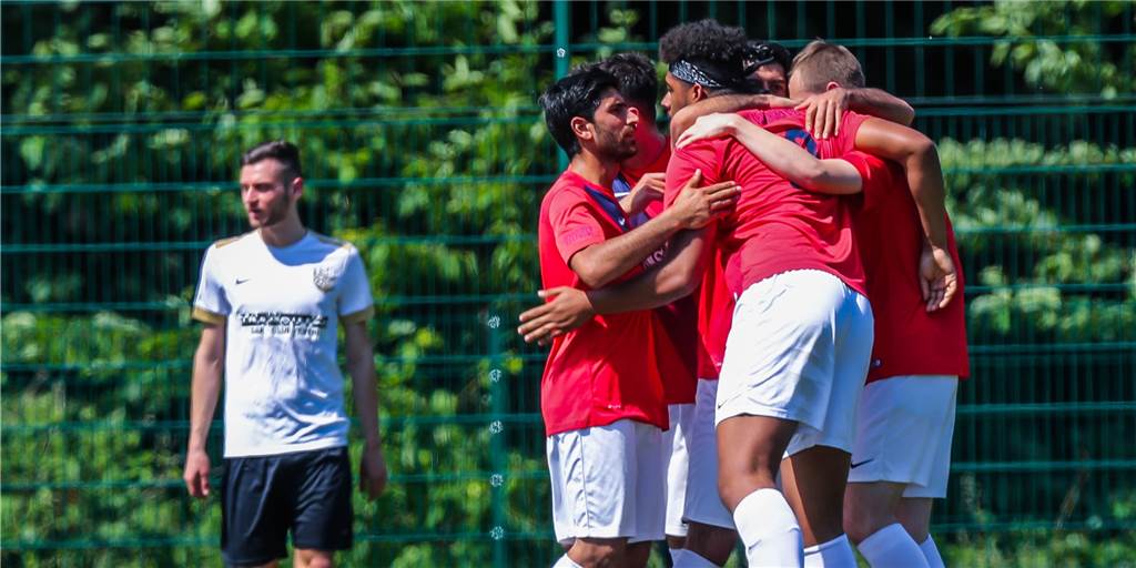 Kreisliga-Tormaschine heizt mit Aufstiegsansage ein, Landesliga-Angebote lassen ihn kalt In der Fußball-Kreisliga A2 ist der Aufstiegskampf so spannend wie lange nicht.