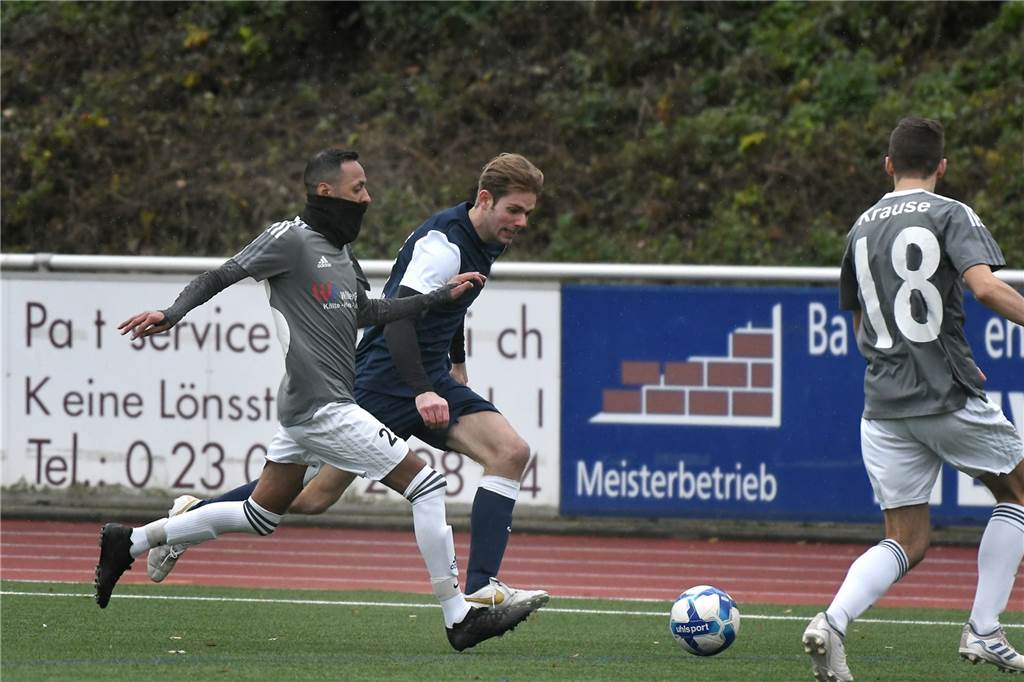 In der Kreisliga C1 musste sich der VfR Rauxel II dem Aufstiegsanwärter ESV Herne mit 0:5 (0:2) geschlagen geben.