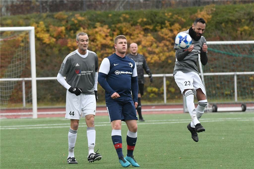 In der Kreisliga C1 musste sich der VfR Rauxel II dem Aufstiegsanwärter ESV Herne mit 0:5 (0:2) geschlagen geben.