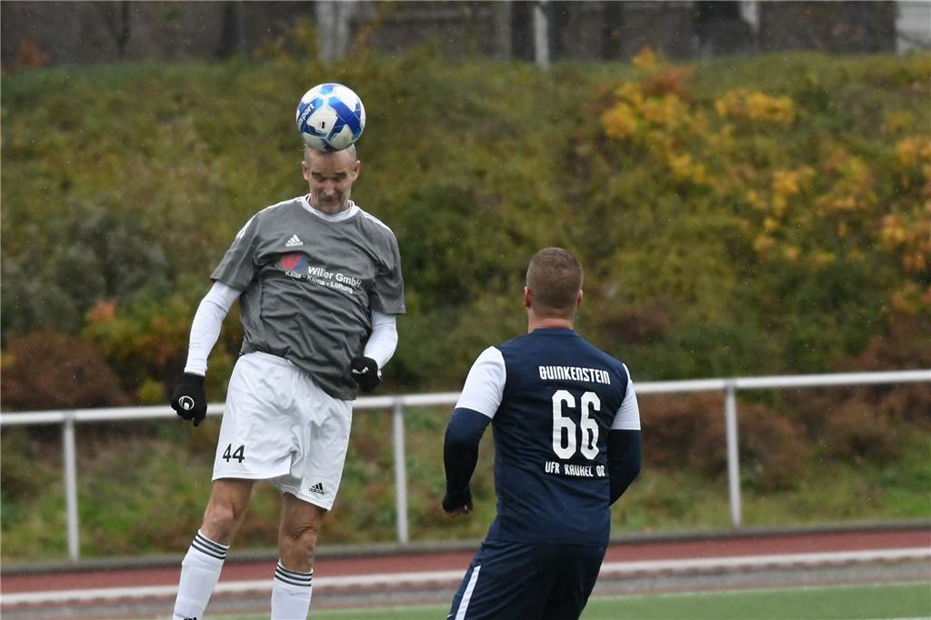In der Kreisliga C1 musste sich der VfR Rauxel II dem Aufstiegsanwärter ESV Herne mit 0:5 (0:2) geschlagen geben.