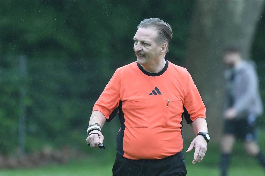 In der Kreisliga C3 Recklinghausen feierte der TuS Henrichenburg IIIÌein 10:1 (2:0)-Schützenfest gegen Fenerbahce Marl III.
