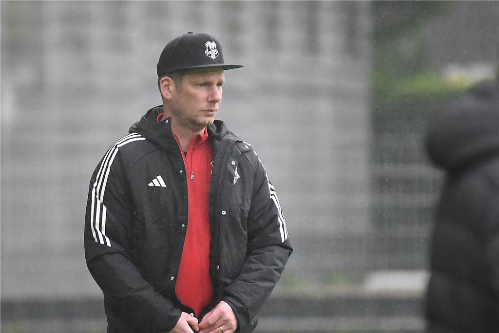 In der Kreisliga C3 Recklinghausen feierte der TuS Henrichenburg IIIÌein 10:1 (2:0)-Schützenfest gegen Fenerbahce Marl III.