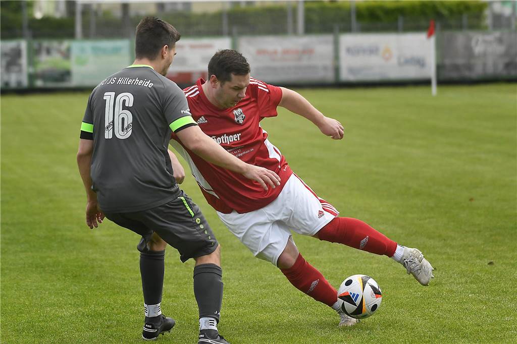 In der Kreisliga C4 Recklinghausen übernahm der TuS Henrichenburg II durch ein 4:3 im direkten den achten Rang vom Tabellennachbarn FC/JS Hillerheide III.