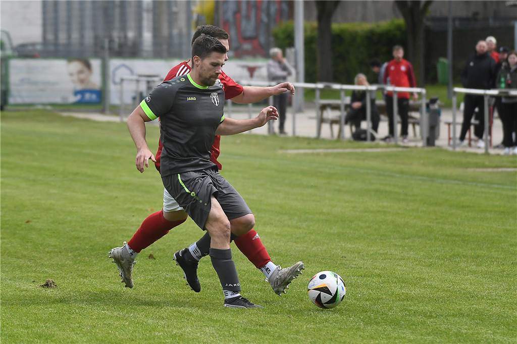 In der Kreisliga C4 Recklinghausen übernahm der TuS Henrichenburg II durch ein 4:3 im direkten den achten Rang vom Tabellennachbarn FC/JS Hillerheide III.