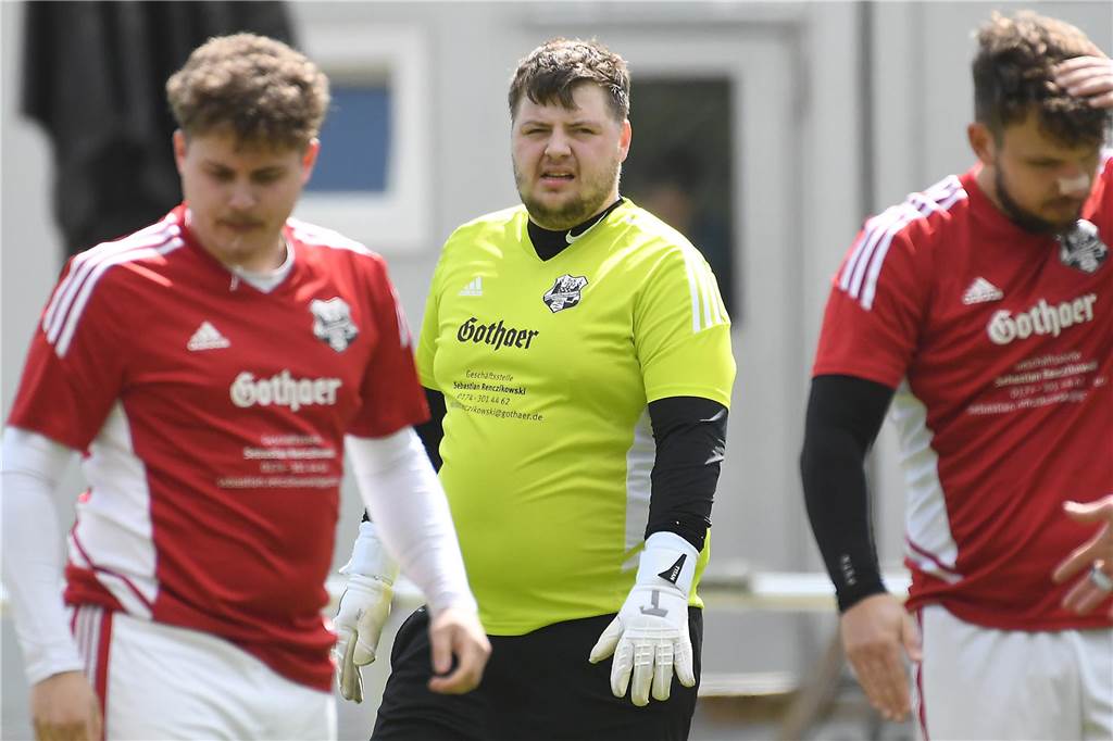 In der Kreisliga C4 Recklinghausen übernahm der TuS Henrichenburg II durch ein 4:3 im direkten den achten Rang vom Tabellennachbarn FC/JS Hillerheide III.