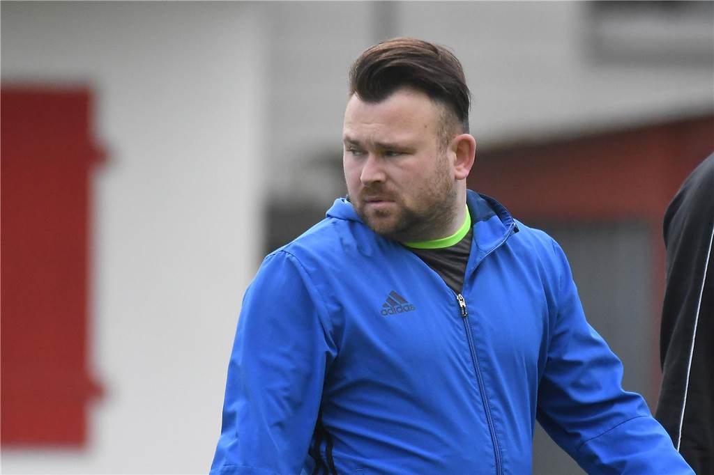 In der Kreisliga C4 Recklinghausen übernahm der TuS Henrichenburg II durch ein 4:3 im direkten den achten Rang vom Tabellennachbarn FC/JS Hillerheide III.