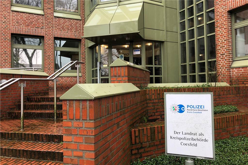 Vandalismus in Kitas: Polizei prüft Zusammenhang mit anderen Straftaten In der Kreispolizeibehörde Coesfeld laufen die Ermittlungen zu den Vandalismusfällen in Olfen und Lüdinghausen auf Hochtouren.