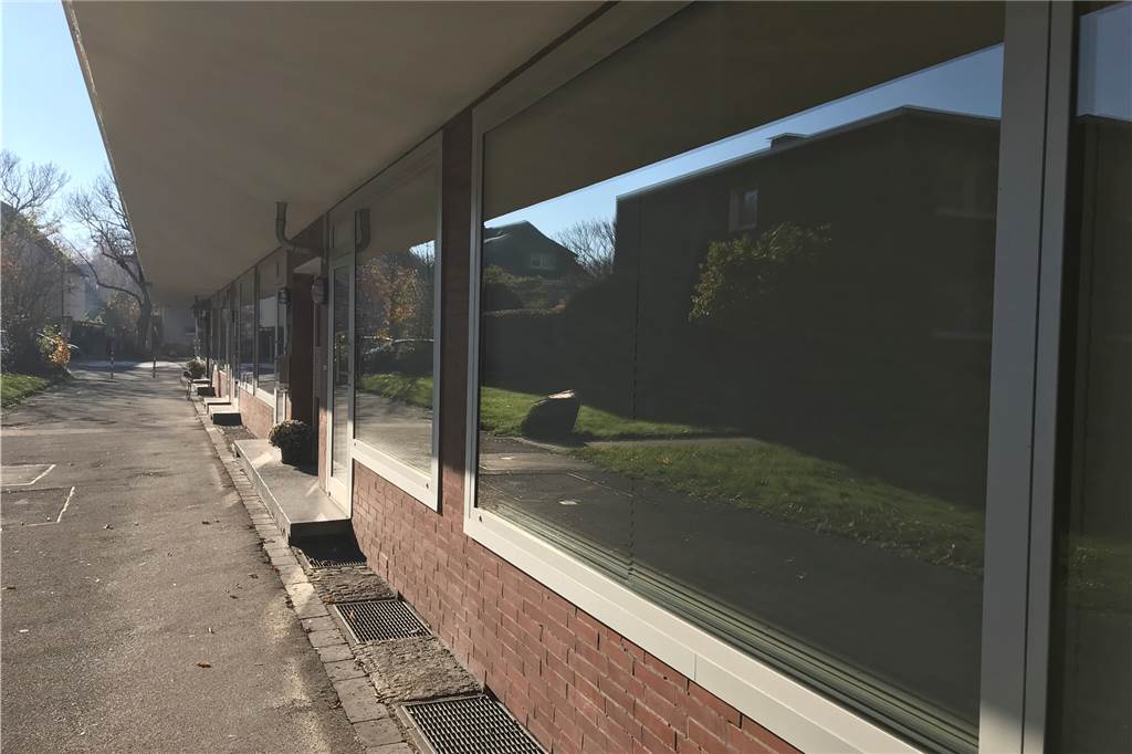 Gartenstadt: Familienfreundlich, aber es mangelt an Gastronomie und Arztpraxen In der Ladengasse an der St. Martins-Kirche stehen ein paar Geschäfte frei. Hier waren früher unter anderem Arztpraxen zu finden.