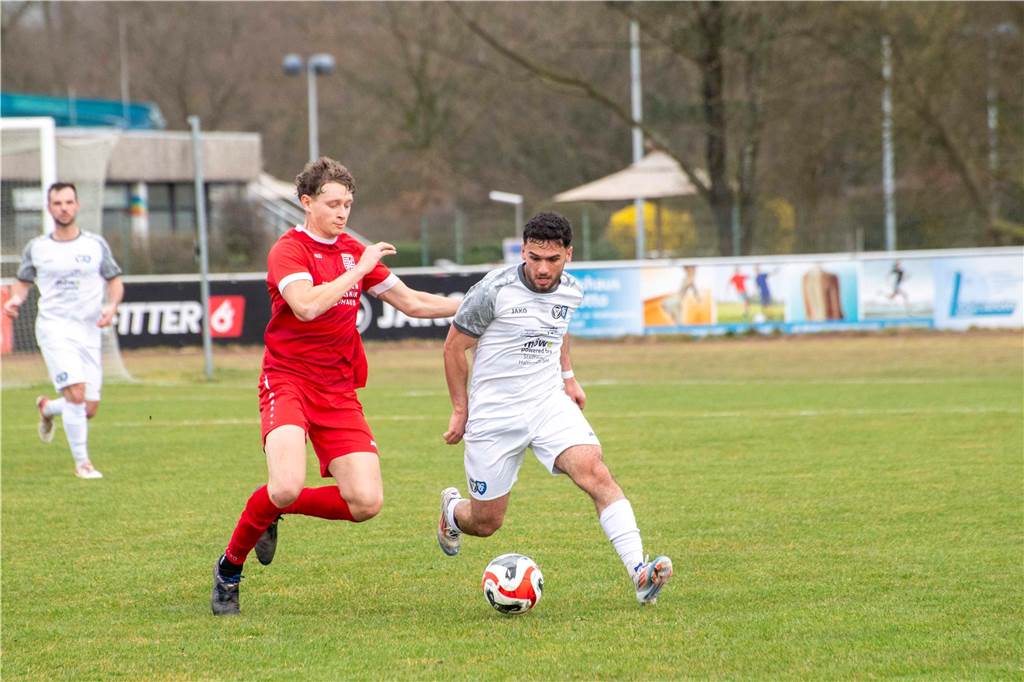 In der Schlussphase belohnte sich der TuS Haltern für ein gutes Spiel gegen den Tabellenzweiten: Dank eines späten Treffers holten die Seestädter drei Punkte gegen den SV Eintracht Ahaus, schlugen die Gäste aus dem Münsterland mit 1:0.