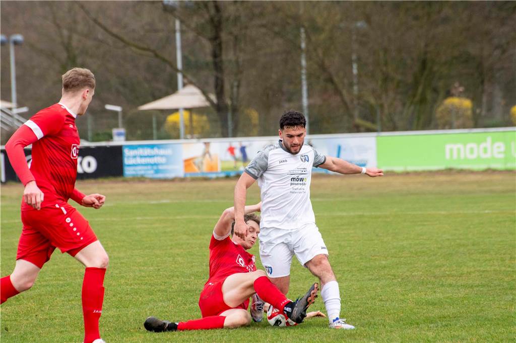 In der Schlussphase belohnte sich der TuS Haltern für ein gutes Spiel gegen den Tabellenzweiten: Dank eines späten Treffers holten die Seestädter drei Punkte gegen den SV Eintracht Ahaus, schlugen die Gäste aus dem Münsterland mit 1:0.