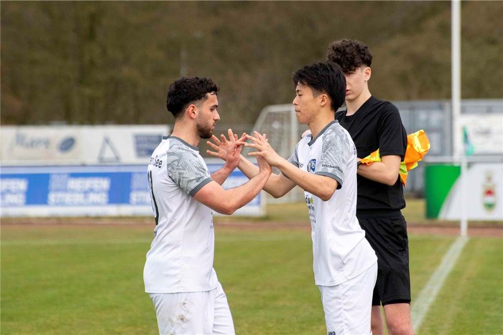 In der Schlussphase belohnte sich der TuS Haltern für ein gutes Spiel gegen den Tabellenzweiten: Dank eines späten Treffers holten die Seestädter drei Punkte gegen den SV Eintracht Ahaus, schlugen die Gäste aus dem Münsterland mit 1:0.