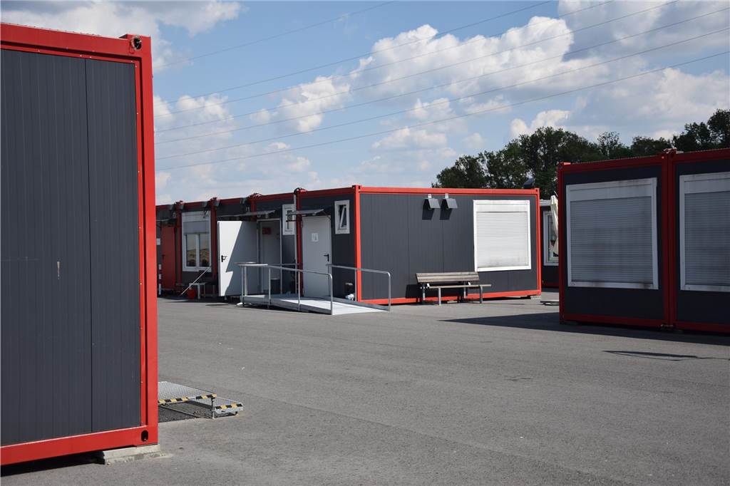 Flüchtlingsunterkunft in Selm: Strafanzeigen gegen Security In der Selmer Flüchtlingsunterkunft an der Industriestraße leben zurzeit 80 Menschen.