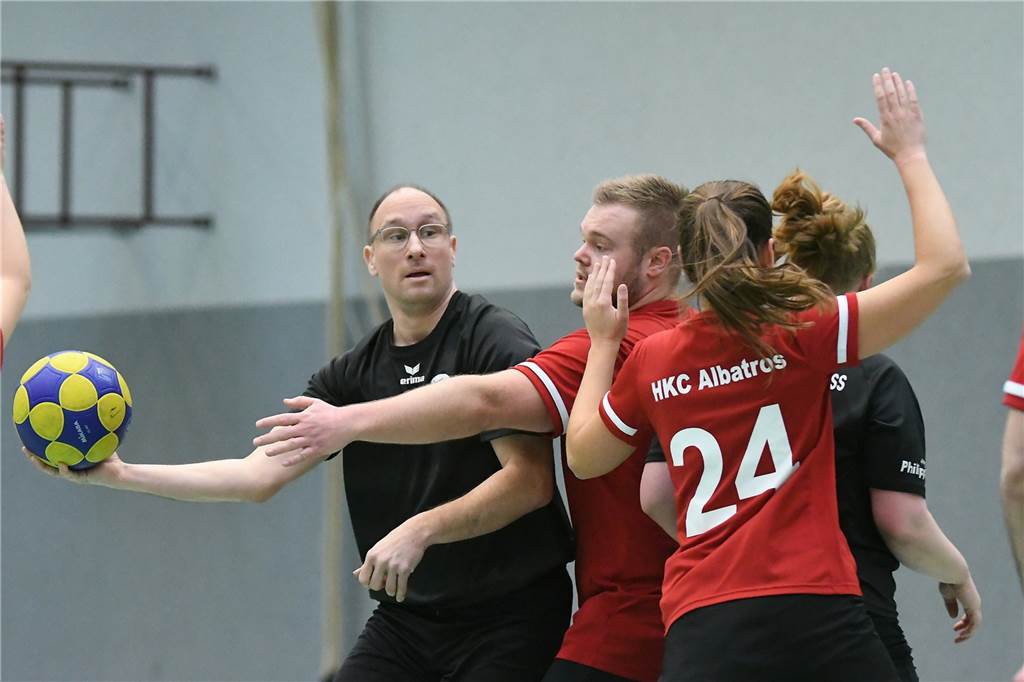 In der Verbandsliga hatte Albatros 3 mit 14:12 gegen die SG Adler/GW die Nase vorn.