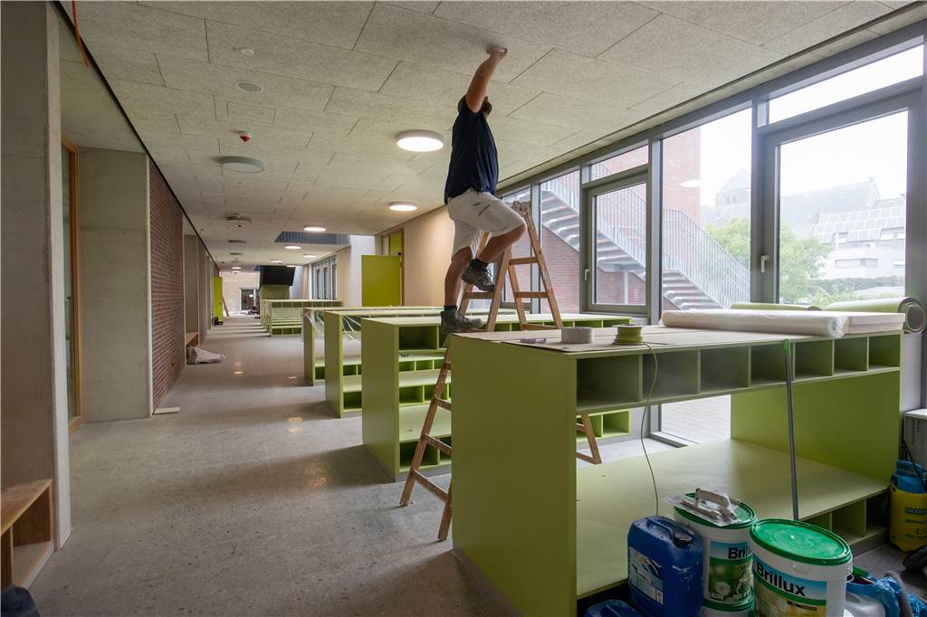4,7 Millionen Euro: Erster Plan für von-Galen-Grundschule steht In der Vitusgrundschule sind die Arbeiten noch in vollem Gang. Pünktlich zu den Herbstferien soll aber alles fertig sein.