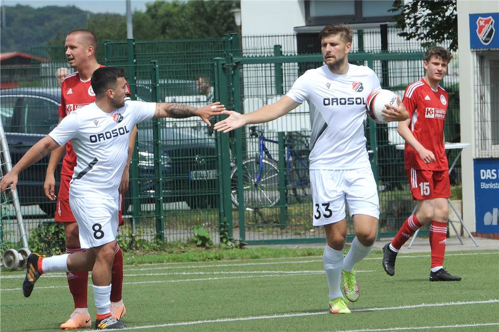 In der Vorrundengruppe A der Fußball-Stadtmeisterschaft haben sich der Geisecker SV und der SC Berchum/Garenfeld durchgesetzt.