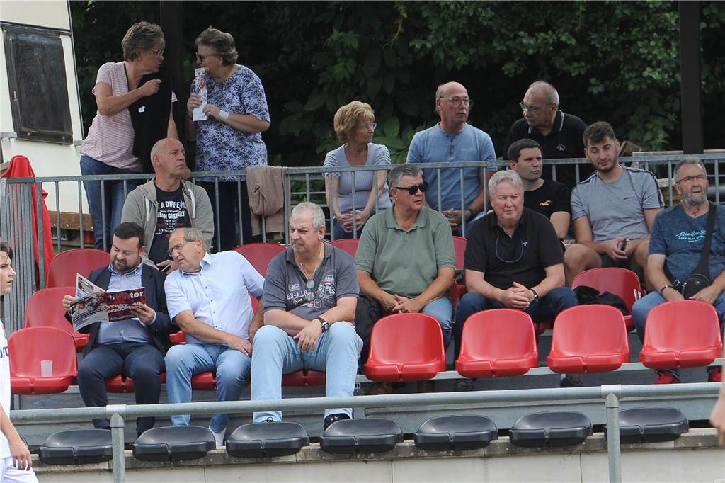 In der Vorrundengruppe A der Fußball-Stadtmeisterschaft haben sich der Geisecker SV und der SC Berchum/Garenfeld durchgesetzt.