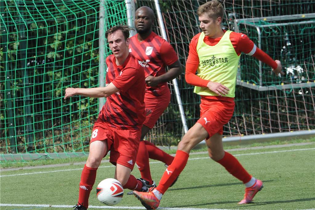 In der Vorrundengruppe A der Fußball-Stadtmeisterschaft haben sich der Geisecker SV und der SC Berchum/Garenfeld durchgesetzt.
