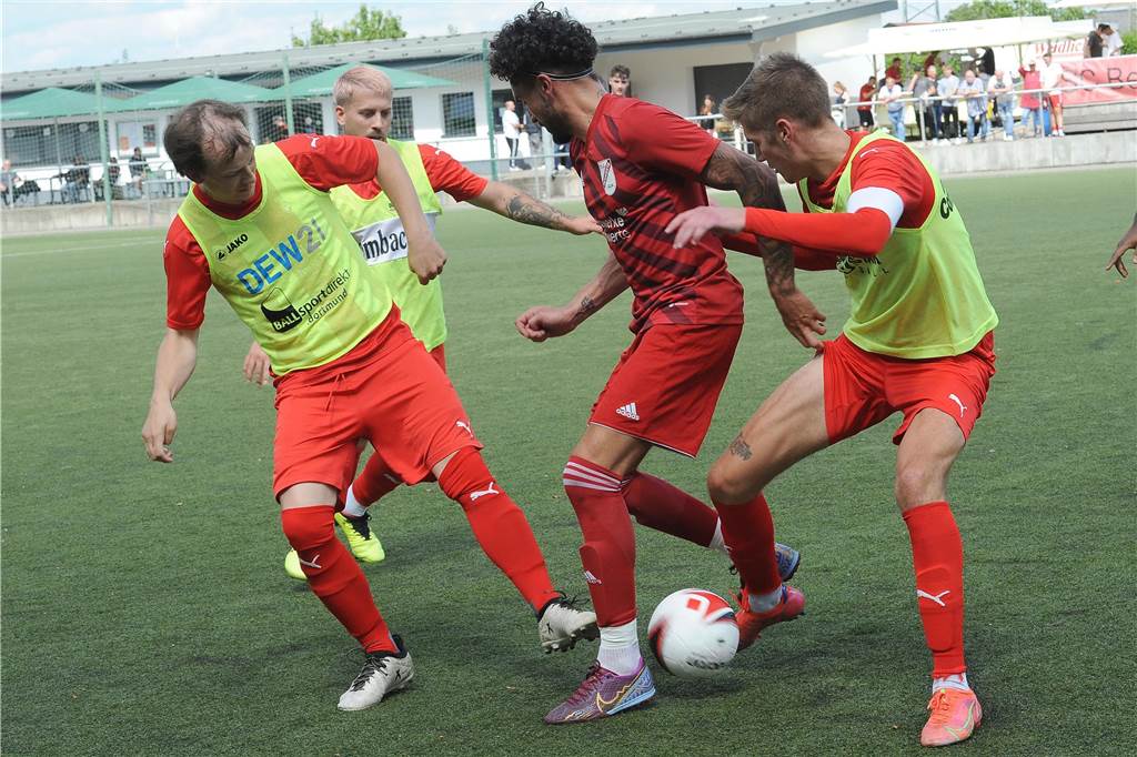 In der Vorrundengruppe A der Fußball-Stadtmeisterschaft haben sich der Geisecker SV und der SC Berchum/Garenfeld durchgesetzt.