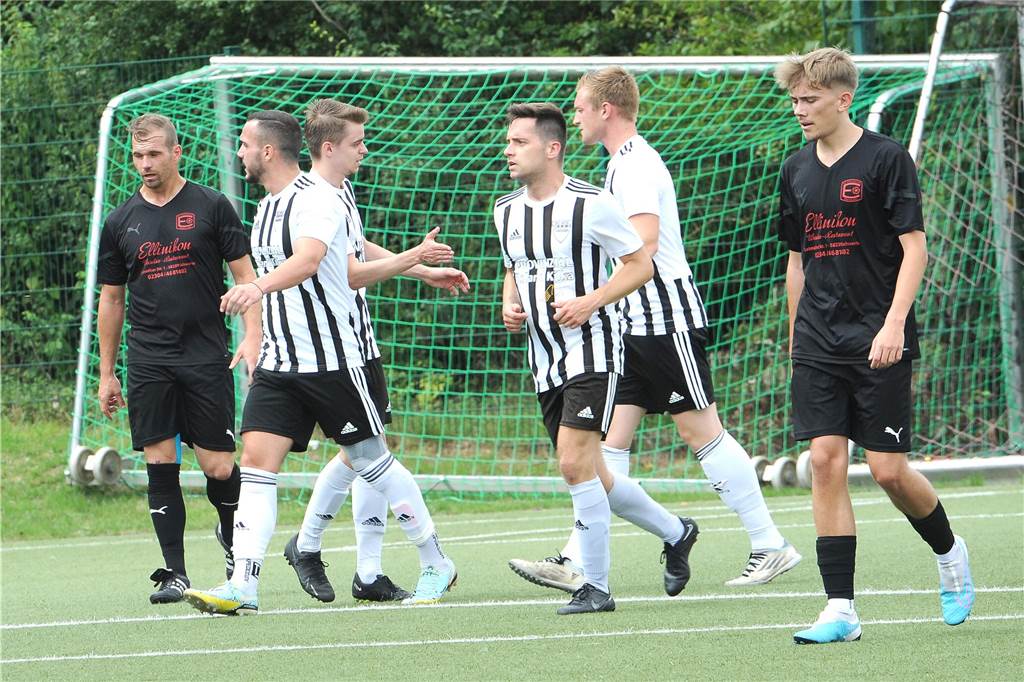 In der Vorrundengruppe B der Fußball-Stadtmeisterschaft haben sich der VfL Schwerte und der VfB Westhofen durchgesetzt.