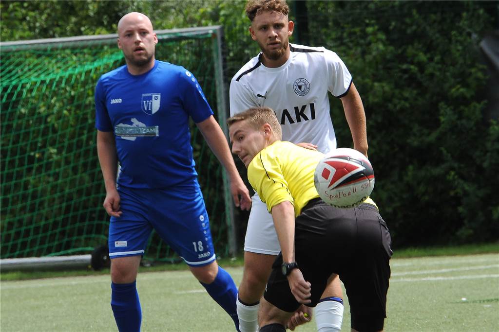 In der Vorrundengruppe B der Fußball-Stadtmeisterschaft haben sich der VfL Schwerte und der VfB Westhofen durchgesetzt.