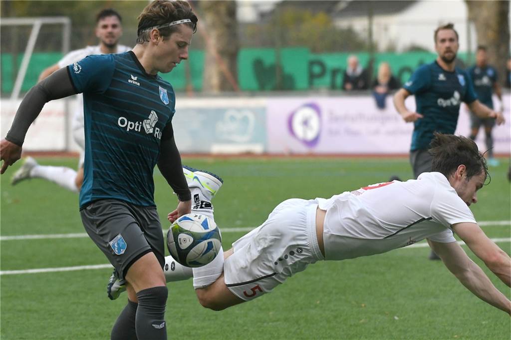 In der Westfalenliga feierte Wacker Obercastrop durch ein 3:2 gegen Concordia Wiemelhausen den zweiten Saisonsieg im zwölften Spiel.