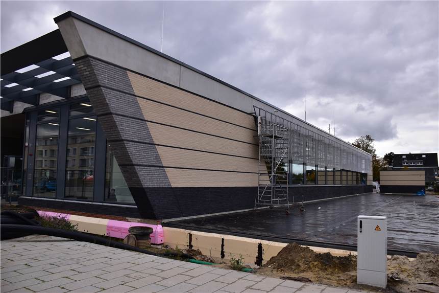 In der Zweifachturnhalle in Selm wird es zwei Impftermine für Lehrer und Kita-Mitarbeiter geben. 