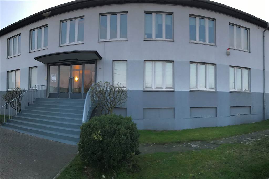 Electric Callboy auf Platz 1 der Charts – aber jetzt kommt das Tour-Aus In diesem Gebäude in Castrop-Rauxel an der Wartburgstraße befindet sich die „Home Base“ von Electric Callboy.