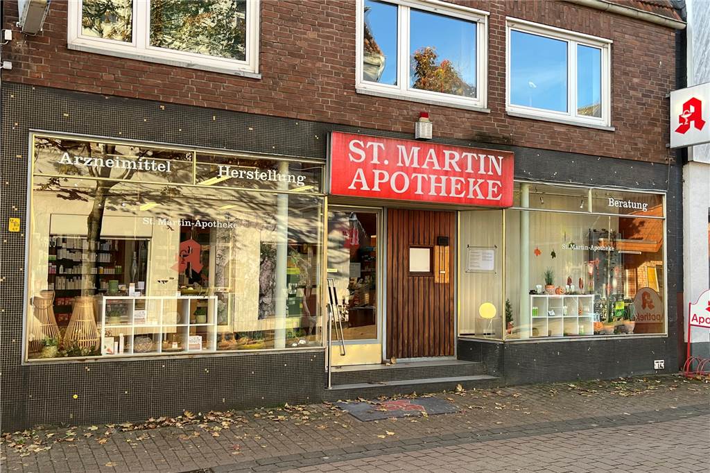 In diesem Gebäude in der Hauptstraße befindet sich die St. Martin-Apotheke seit 1957.