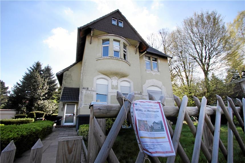 Witwenmord-Angeklagter (72): „Ich bin unschuldig“ In diesem Haus in Sölde starb die 69-jährige Gisela A.