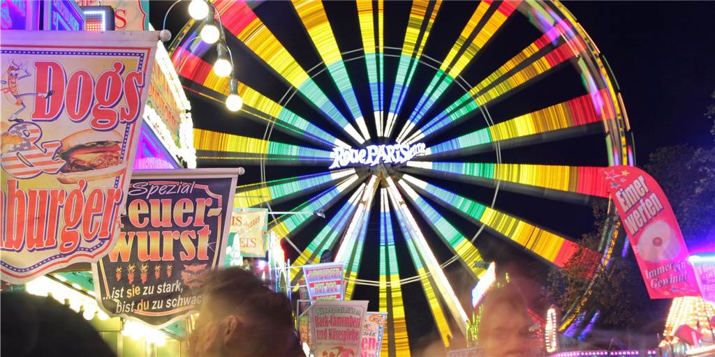 Neue Werbemöglichkeit für Werner Unternehmen bei Sim-Jü Das Riesenrad Roue Parisienne auf Sim-Jü.